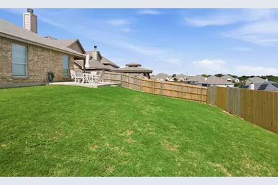 9236 Hunters Court, White Settlement, TX 76108 - Photo 31