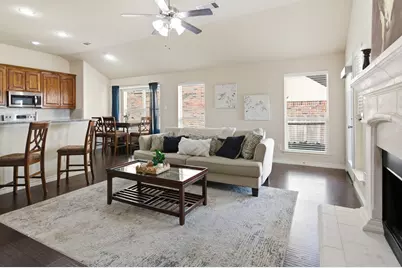 9236 Hunters Court, White Settlement, TX 76108 - Photo 15