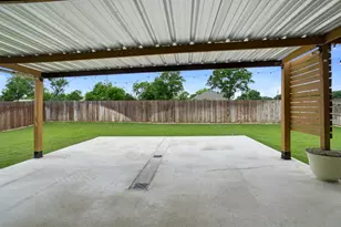 113 Wiley St, Stephenville, TX 76401 - Photo 3