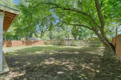 2108 Skylark Drive, Arlington, TX 76010 - Photo 9