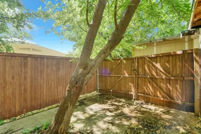 2108 Skylark Drive, Arlington, TX 76010 - Photo 11