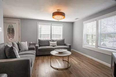 519 Taylor Street, Arlington, TX 76011 - Photo 1