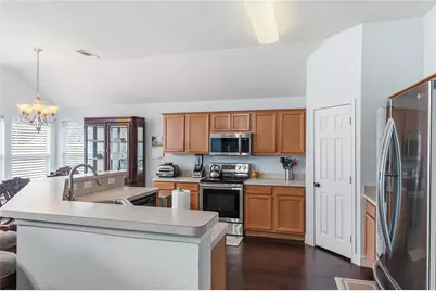 1640 Nashwood Drive, Grand Prairie, TX 75051 - Photo 9