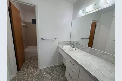 6100 Landmark Drive, Waco, TX 76710 - Photo 11