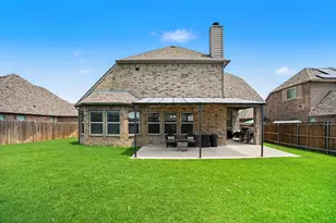 252 Lillian Ln, Waxahachie, TX 75165 - Photo 37