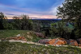 1111 Brazos Dr, Mineral Wells, TX 76067 - Photo 3