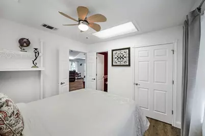 1111 Brazos Drive, Mineral Wells, TX 76067 - Photo 7