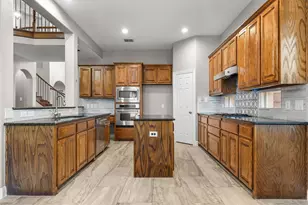 8381 Fullerton St, Lantana, TX 76226 - Photo 17