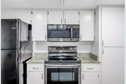 4641 Country Creek Drive #1084, Dallas, TX 75236 - Photo 5