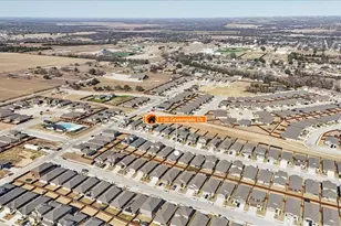 136 Greengate Dr, Boyd, TX 76023 - Photo 31