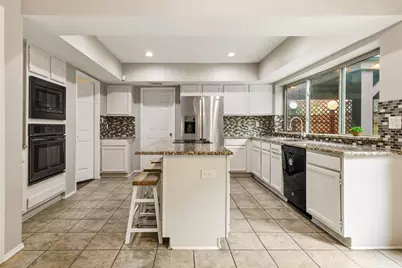 518 Blair Meadow Drive, Grapevine, TX 76051 - Photo 15