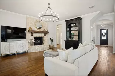 15136 Seventeen Lakes Boulevard, Fort Worth, TX 76262 - Photo 9