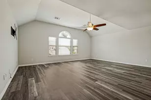 2401 Brown Bear Way, Euless, TX 76039 - Photo 21