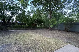 1406 Country Club Rd, Ennis, TX 75119 - Photo 23