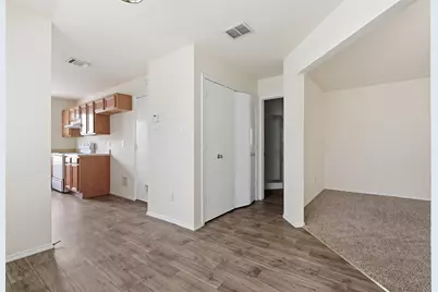 10716 Wild Oak Drive, Fort Worth, TX 76140 - Photo 7