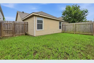 10716 Wild Oak Drive, Fort Worth, TX 76140 - Photo 17