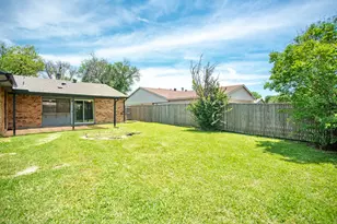 1917 Vine Dr, Garland, TX 75040 - Photo 17