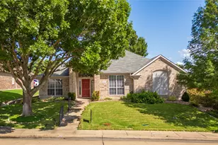 311 Julian Dr, Rockwall, TX 75087 - Photo 1
