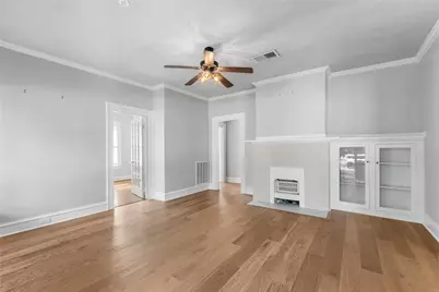 1921 Ben Hall Court, Fort Worth, TX 76110 - Photo 5