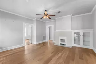 1921 Ben Hall Ct, Fort Worth, TX 76110 - Photo 5