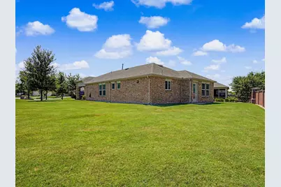 6993 Hickory Creek Drive, Frisco, TX 75036 - Photo 23