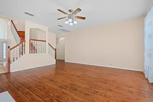 716 Coal Creek Dr, Mansfield, TX 76063 - Photo 9