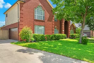 716 Coal Creek Dr, Mansfield, TX 76063 - Photo 1