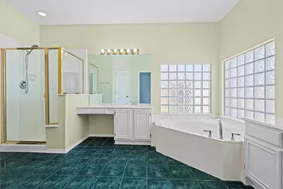 716 Coal Creek Drive, Mansfield, TX 76063 - Photo 19