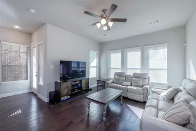 2421 Springhill Avenue, Flower Mound, TX 75028 - Photo 5