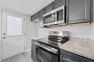 2702 Douglas Ave, Dallas, TX 75219 - Photo 17