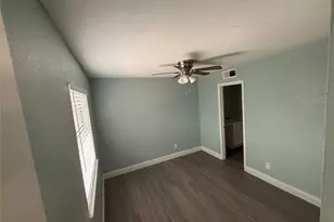 301 Rolston Rd, Irving, TX 75060 - Photo 9