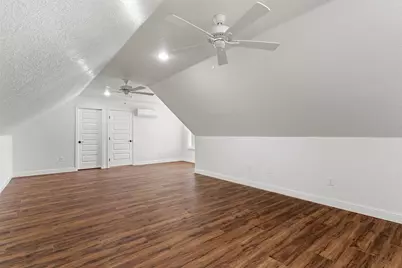 1754 Riverview Drive, Cleburne, TX 76033 - Photo 25
