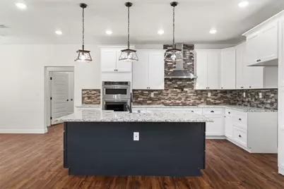 1754 Riverview Drive, Cleburne, TX 76033 - Photo 7