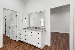 1754 Riverview Dr, Cleburne, TX 76033 - Photo 17