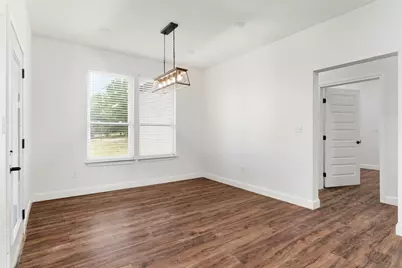 1754 Riverview Drive, Cleburne, TX 76033 - Photo 11
