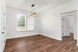 1754 Riverview Dr, Cleburne, TX 76033 - Photo 11