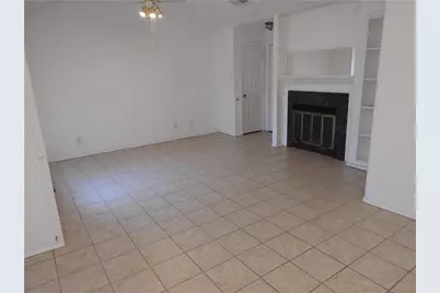 248 Jefferson Parkway, Fort Worth, TX 76107 - Photo 5