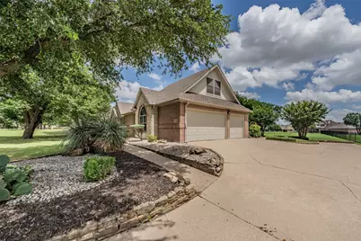 1049 Van Zandt Court, Haslet, TX 76052 - Photo 3