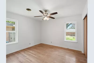 532 Lindenwood Drive, Lancaster, TX 75134 - Photo 7