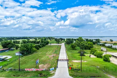 250 Caro, West Tawakoni, TX 75474 - Photo 27