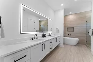 2828 Rochester St, Dallas, TX 75215 - Photo 21