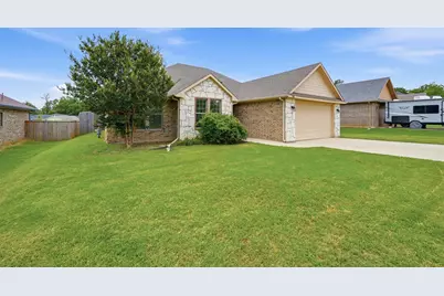 2612 Flora Lane, Denison, TX 75020 - Photo 3