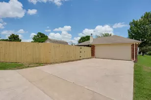 444 Dove Ln, Fort Worth, TX 76108 - Photo 19