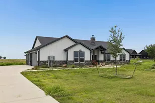 835 Clb Lk Rd, Whitesboro, TX 76273 - Photo 23