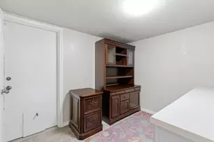 4625 Hillside Dr, North Richland Hills, TX 76180 - Photo 27