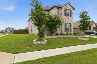 3619 Twin Pines Drive, Grand Prairie, TX 76065 - Photo 3