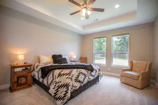 176 Lakeview Cir, Pilot Point, TX 76258 - Photo 13