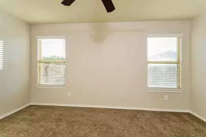 1218 Meadow Creek Drive, Princeton, TX 75407 - Photo 7
