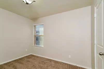1218 Meadow Creek Drive, Princeton, TX 75407 - Photo 9