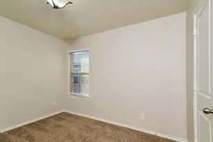 1218 Meadow Creek Dr, Princeton, TX 75407 - Photo 9
